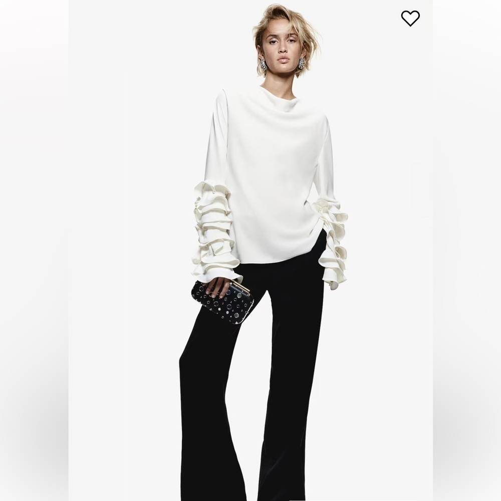 New H&M Ruffle Sleeved Blouse - Picture 9 of 11